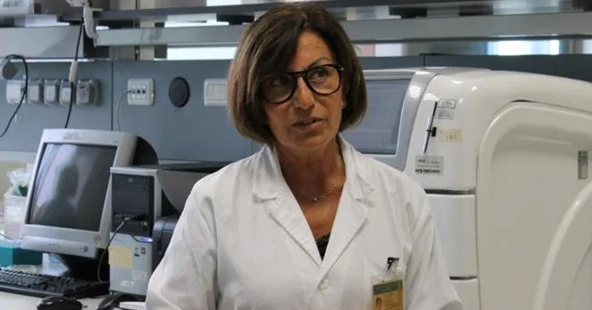 Directoarea Laboratorului de cercetări și analize din cadrul Spitalului Universitar Luigi Sacco din Milano, Maria Rita Gismondo - „Citiți! Nu este o pandemie! Mortalitatea în urma gripei a fost de 217 de decese pe zi, săptămâna trecută! Pentru Coronavirus 1 mort!”